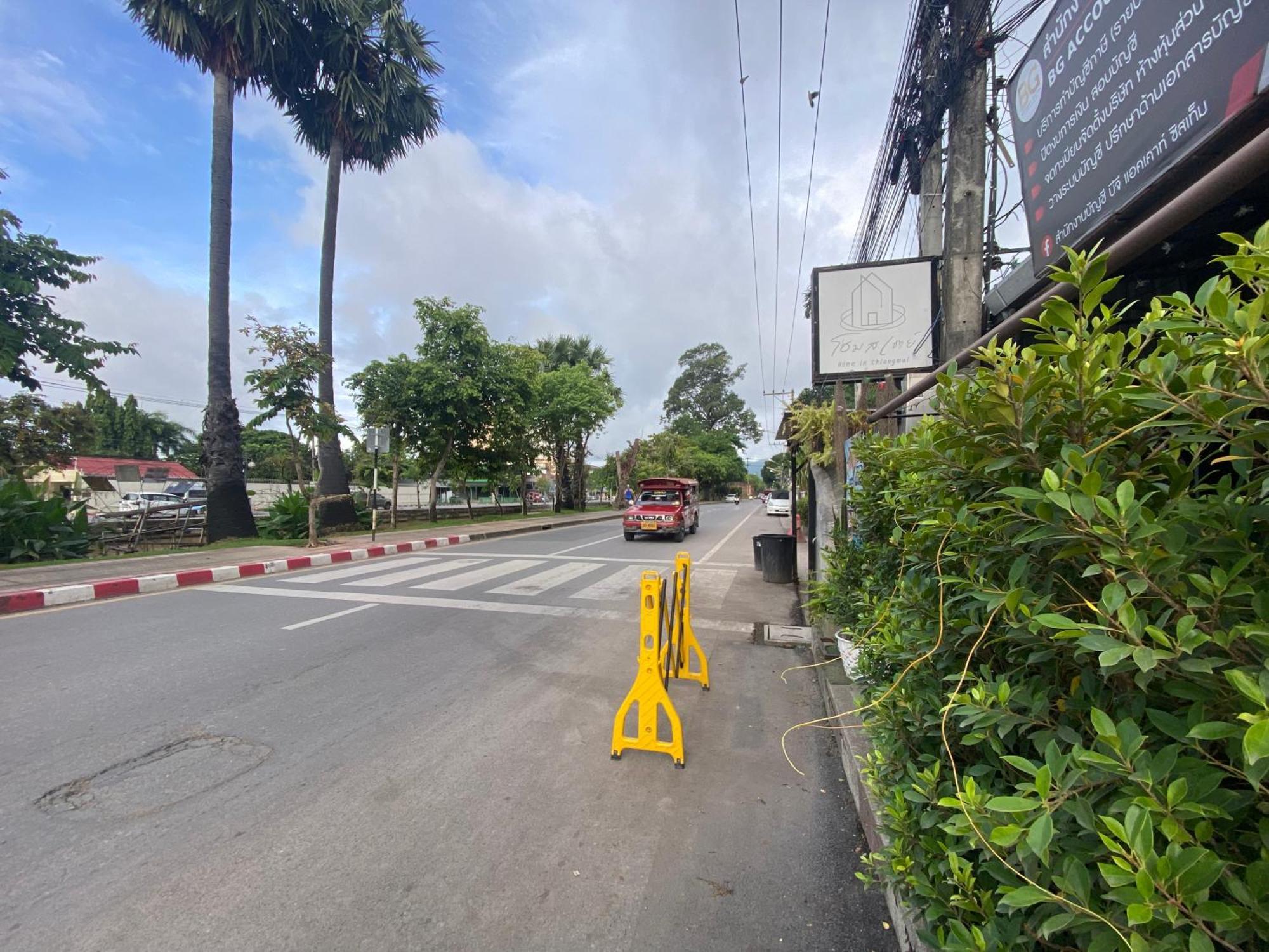 โฮม์อินเชียงใหม่ Apartman Kültér fotó