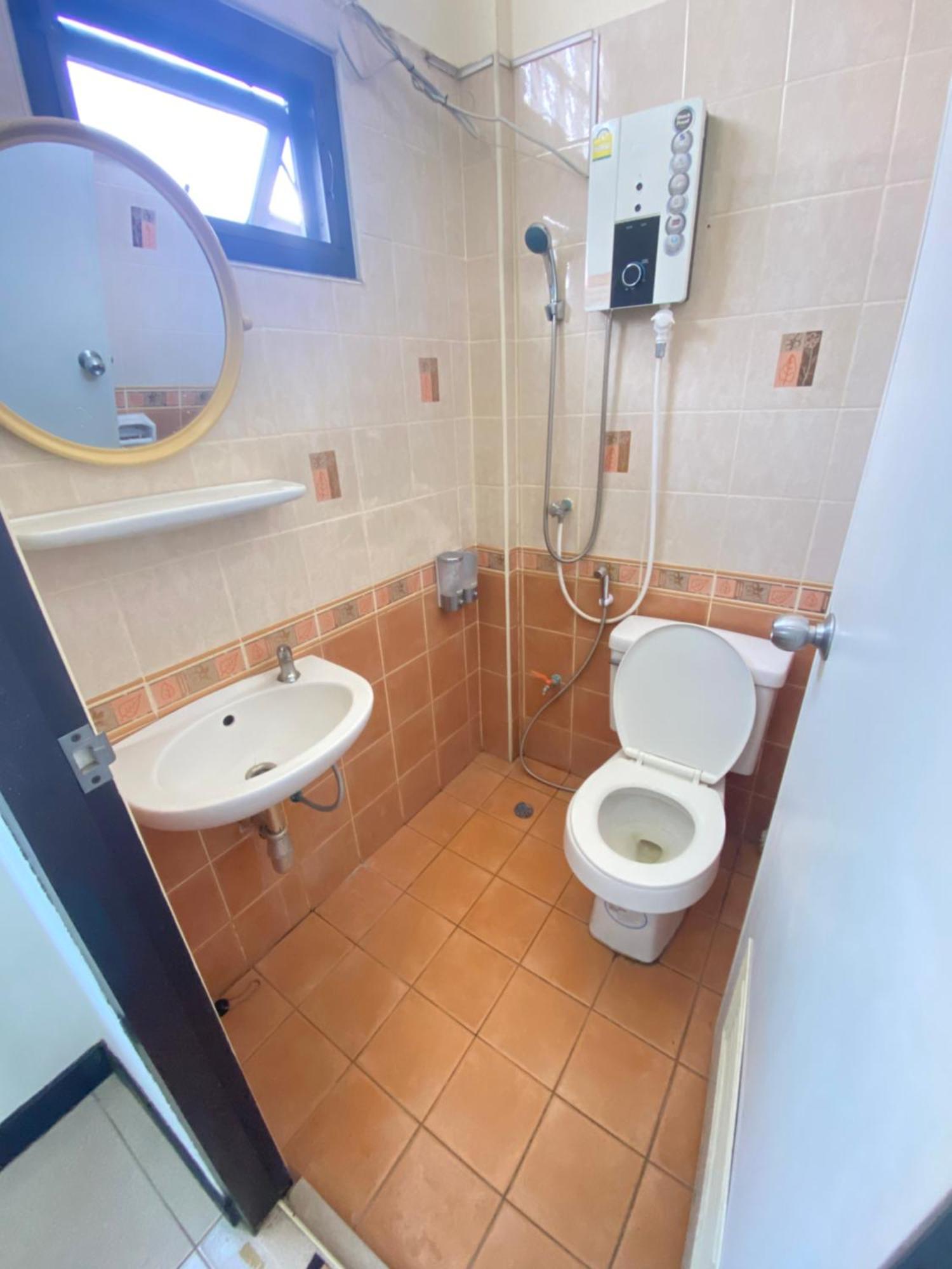 โฮม์อินเชียงใหม่ Apartman Kültér fotó