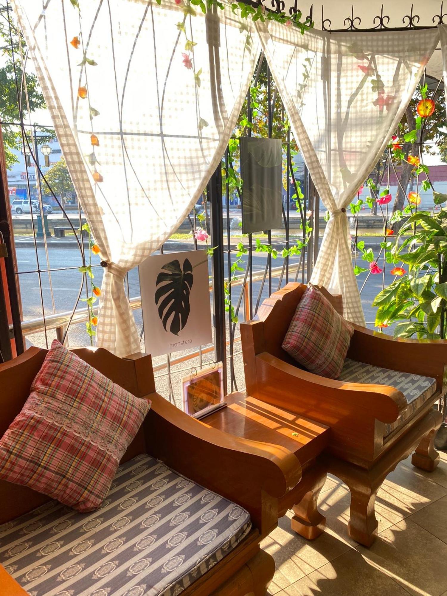 โฮม์อินเชียงใหม่ Apartman Kültér fotó