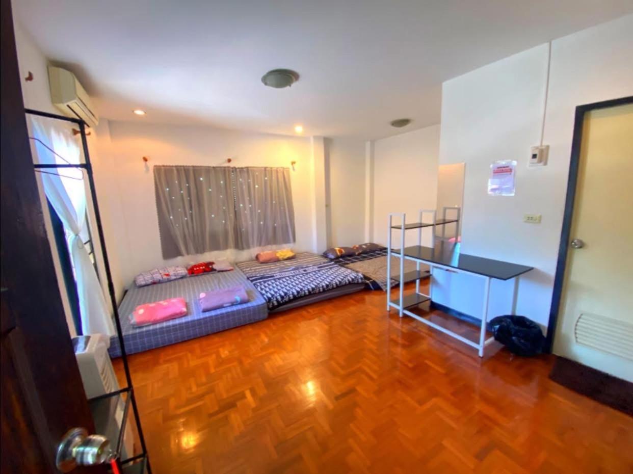 โฮม์อินเชียงใหม่ Apartman Kültér fotó